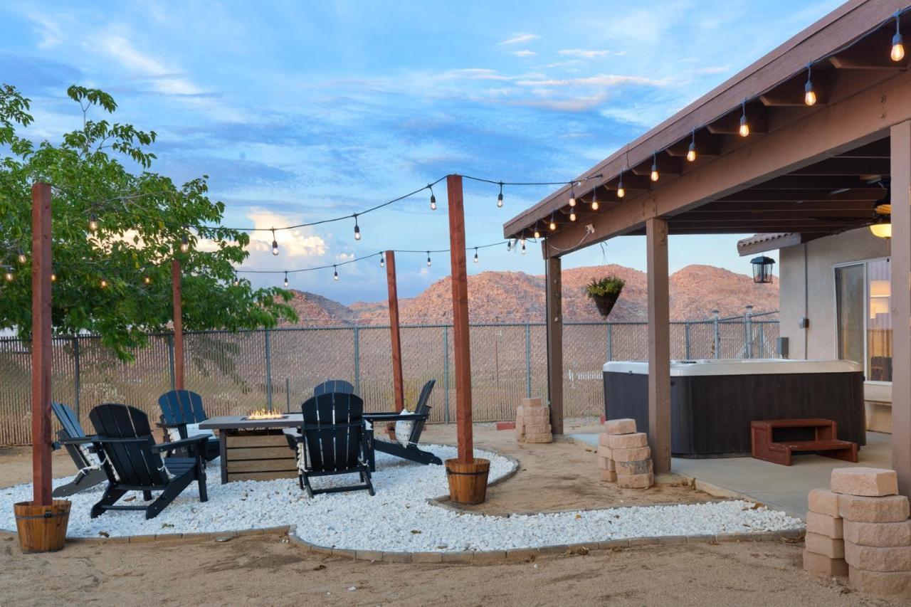 Alana House - Pool, Hot Tub, Bbq, Fire Pit And Walk To Hikes! Home 约书亚树 外观 照片